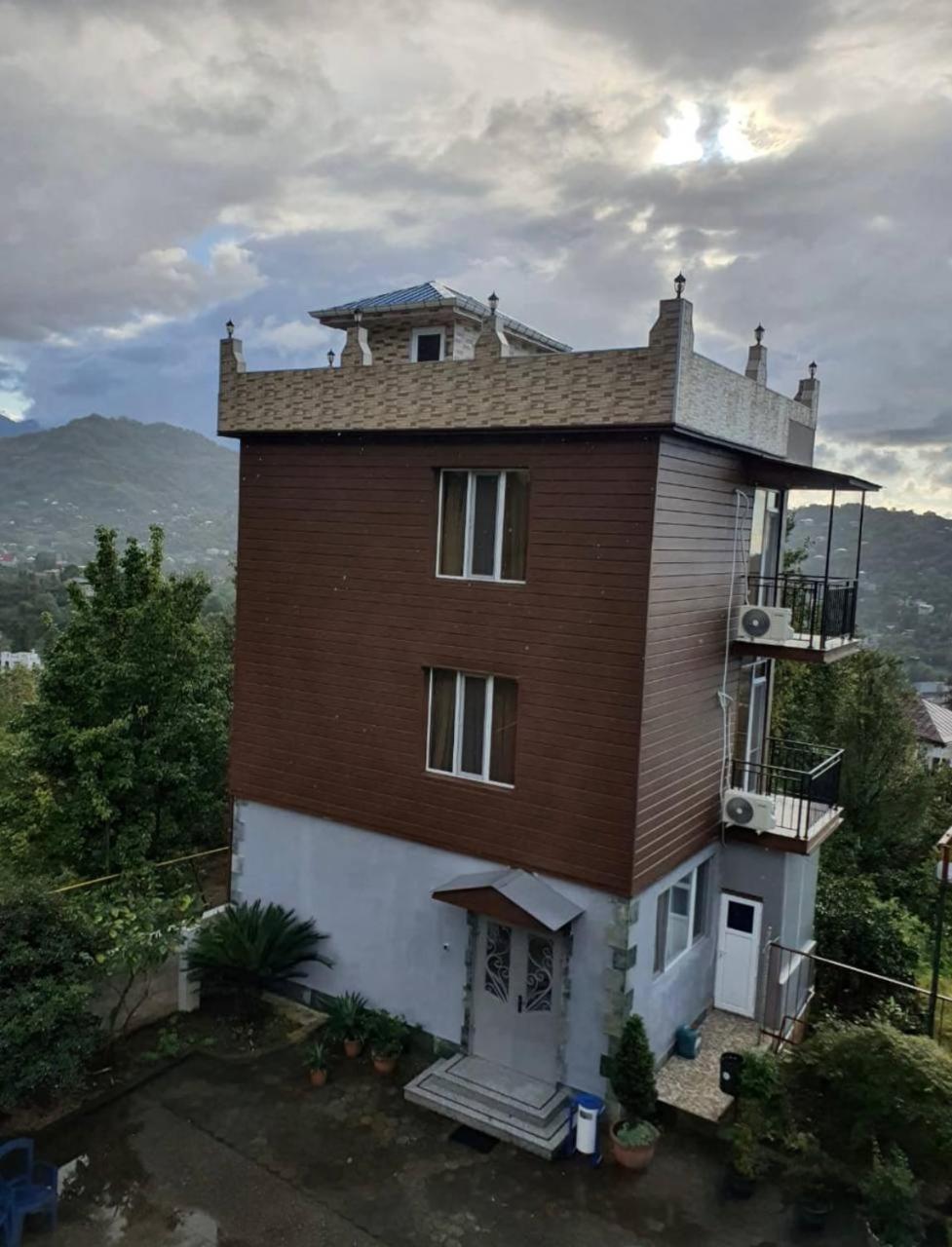 Gt House Batumi Hotel Exterior photo